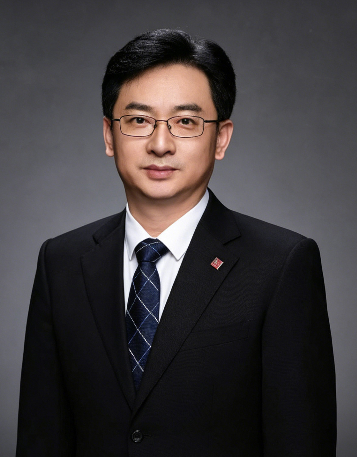 Mr. Tong Qiang